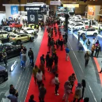 Meski Krisis, Mobil Premium Tetap Diburu!