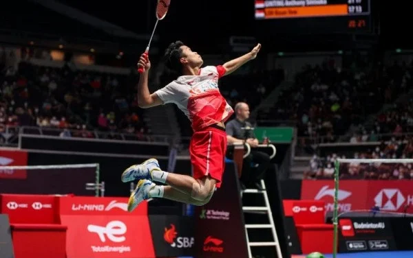 Teknik Smash Yang Efektif Untuk Pemain Pemula