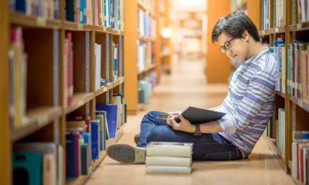 Membaca Buku Untuk Kehidupan Sehari-Hari