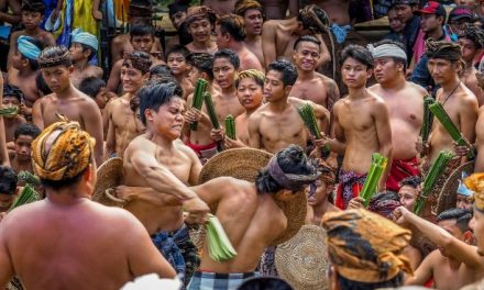 Tradisi Unik Yang Masih Dilestarikan Di Indonesia