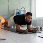 Latihan Sederhana Yang Bisa Dilakukan Di Rumah