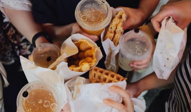 Kuliner Kekinian Yang Banyak Diminati Generasi Muda