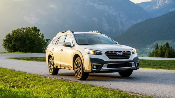 Fitur Keselamatan Mobil Terus Berkembang