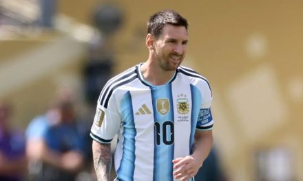 Bintang Sepak Bola Dunia Kembali Menjadi Perhatian Penggemar